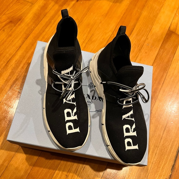Prada slip on sneaker Calzature Donna black and white athletic shoe Knit 5 - Picture 2 of 10
